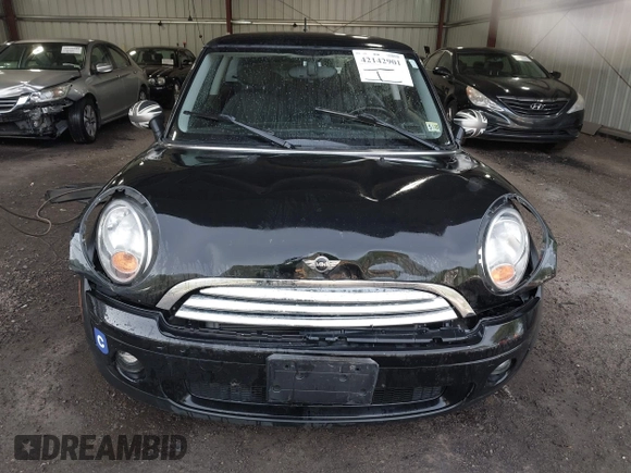 2010 MINI Hardtop with VIN WMWMF3C53ATZ66316, listed as a IAAI auction lot 42142901 with 57,510 mi miles and . Bid and sale history available at DreamBid. Image 6.