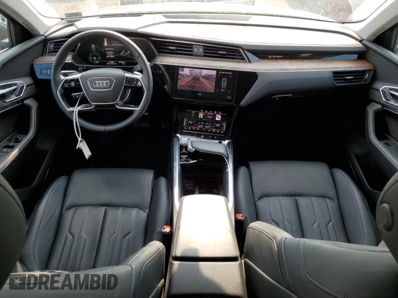 2019 Audi e-tron Prestige with VIN WA1VABGE6KB017421, listed as a Copart auction lot 64693833 with 41,396 mi miles. Bid and sale history available at carsss.com. Image 8.