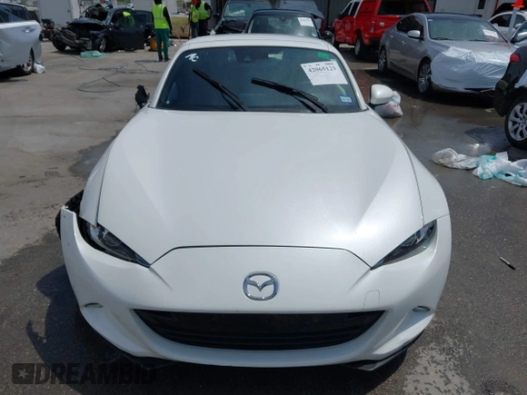 2023 Mazda MX-5 Miata Grand Touring с VIN JM1NDAM71P0560062, выставлен на аукционе IAAI как лот 42065123 с пробегом 11 320 миль миль и . История ставок и продаж доступна на DreamBid. Изображение 12.