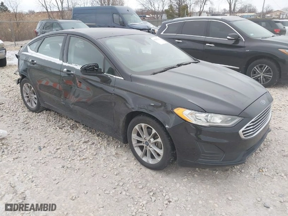 2020 Ford Fusion SE with VIN 3FA6P0HD3LR232812, listed as a IAAI auction lot 41257552 with 88,538 mi miles. Bid and sale history available at carsss.com. Image 1.