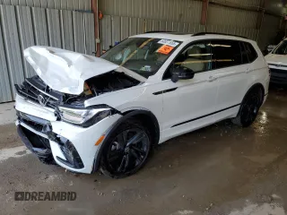 2024 Volkswagen Tiguan SE R-Line Black with VIN 3VV8B7AX6RM091966, listed as a Copart auction lot 60632655 with Not provided miles and Salvage title. Bid and sale history available at DreamBid. Image 1.