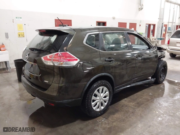 2016 Nissan Rogue S with VIN KNMAT2MV2GP680174, listed as a IAAI auction lot 42072357 with 81,308 mi miles. Bid and sale history available at carsss.com. Image 4.