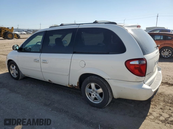 2006 Dodge Grand Caravan SXT z VIN 2D4GP44L96R630705, wystawiony jako Copart lot #55657705 z przebiegiem 243 020 mil mil oraz Szkoda całkowita • Salvage title. Historia ofert i sprzedaży dostępna na DreamBid. Obrazek 2.