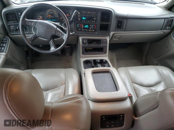 2005 Chevrolet Suburban LT with VIN 1GNFK16ZX5J132840, listed as a Copart auction lot 49240485 with 204,463 mi miles and Non repairable. Bid and sale history available at DreamBid. Image 8.