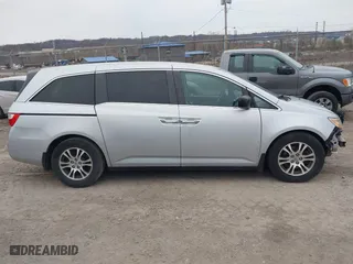 2011 Honda Odyssey EX-L with VIN 5FNRL5H61BB004096, listed as a IAAI auction lot 41917946 with 142,005 mi miles. Bid and sale history available at carsss.com. Image 14.