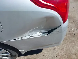 2019 Nissan Versa Sedan SV with VIN 3N1CN7AP4KL832520, listed as a IAAI auction lot 40245760 with 73,703 mi miles. Bid and sale history available at carsss.com. Image 12.