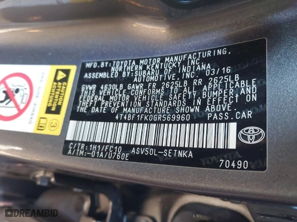 2016 Toyota Camry XLE with VIN 4T4BF1FK0GR569960, listed as a IAAI auction lot 41321085 with 118,324 mi miles. Bid and sale history available at carsss.com. Image 9.