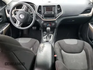 2018 Jeep Cherokee Latitude with VIN 1C4PJMCB1JD533288, listed as a Copart auction lot 86869514 with 0 mi miles and Clean Title. Bid and sale history available at carsss.com. Image 8.