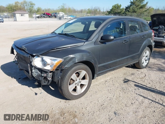 2011 Dodge Caliber Mainstreet z VIN 1B3CB3HAXBD121699, wystawiony jako IAAI lot #42208974 z przebiegiem 120 228 mil mil oraz . Historia ofert i sprzedaży dostępna na DreamBid. Obrazek 2.