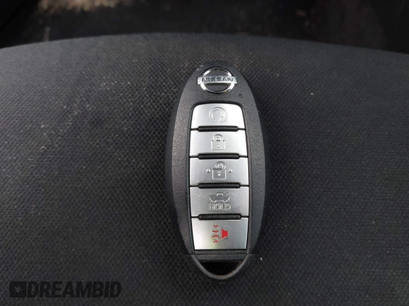 2020 Nissan Sentra SR with VIN 3N1AB8DV0LY220013, listed as a IAAI auction lot 41576242 with 79,997 mi miles and . Bid and sale history available at DreamBid. Image 11.