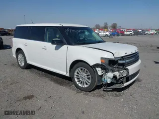 2014 Ford Flex SEL with VIN 2FMGK5C88EBD09532, listed as a IAAI auction lot 41834235 with 207,230 mi miles. Bid and sale history available at carsss.com. Image 1.