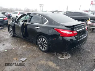 2016 Nissan Altima SR with VIN 1N4AL3AP6GC168992, listed as a IAAI auction lot 41340191 with 93,901 mi miles and . Bid and sale history available at carsss.com. Image 3.