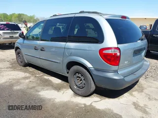 2003 Dodge Caravan SE with VIN 1D4GP253X3B101552, listed as a IAAI auction lot 42007148 with 278,745 mi miles. Bid and sale history available at carsss.com. Image 3.