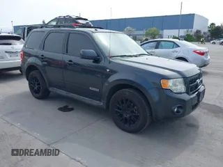 2008 Ford Escape Limited with VIN 1FMCU941X8KB76123, listed as a IAAI auction lot 41990383 with 201,515 mi miles. Bid and sale history available at carsss.com. Image 1.