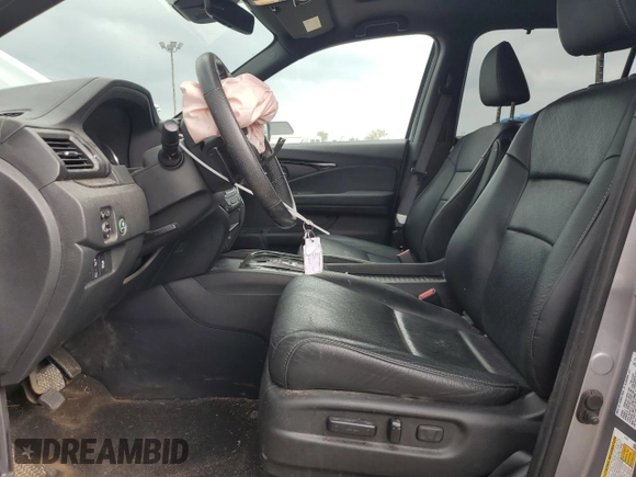 2020 Honda Passport Touring z VIN 5FNYF8H99LB007974, wystawiony jako Copart lot #73155104 z przebiegiem 15 626 mil mil oraz Szkoda całkowita • Salvage title. Historia ofert i sprzedaży dostępna na DreamBid. Obrazek 7.