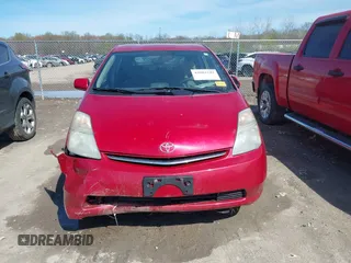 2008 Toyota Prius with VIN JTDKB20UX83389113, listed as a IAAI auction lot 42082343 with 252,640 mi miles. Bid and sale history available at carsss.com. Image 13.