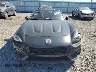 2017 FIAT 124 Spider Elaborazione Abarth z VIN JC1NFAEK1H0118751, wystawiony jako Copart lot #74992314 z przebiegiem 74 521 mil mil oraz Szkoda całkowita • Salvage title. Historia ofert i sprzedaży dostępna na DreamBid. Obrazek 5.