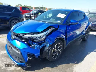 2021 Toyota C-HR LE z VIN NMTKHMBX0MR129151, wystawiony jako IAAI lot #41990301 z przebiegiem 25 277 mil mil oraz . Historia ofert i sprzedaży dostępna na DreamBid. Obrazek 18.