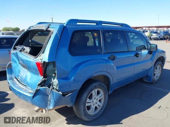 2005 Mitsubishi Endeavor LS with VIN 4A4MM21S45E005223, listed as a IAAI auction lot 40828218 with 148,661 mi miles. Bid and sale history available at carsss.com. Image 4.