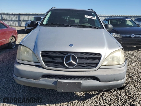 1998 Mercedes-Benz M-Class with VIN 4JGAB54E5WA035441, listed as a Copart auction lot 78328944 with 203,303 mi miles and Salvage Title. Bid and sale history available at carsss.com. Image 5.