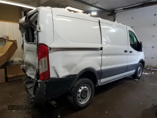 2024 Ford Transit Cargo with VIN 1FTYE1Y88RKA20387, listed as a Copart auction lot 89136935 with 30,190 mi miles and Clean Title. Bid and sale history available at carsss.com. Image 3.