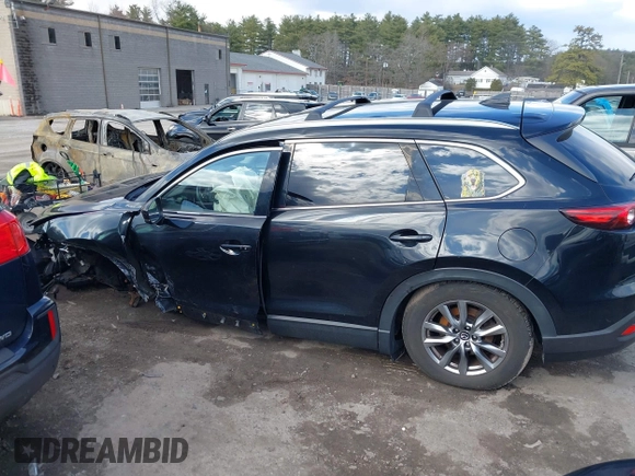 2018 Mazda CX-9 Touring with VIN JM3TCBCY0J0205750, listed as a IAAI auction lot 41857575 with 72,384 mi miles. Bid and sale history available at carsss.com. Image 14.