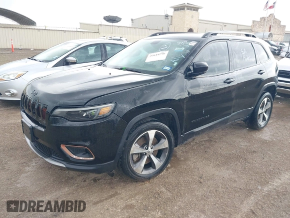 2020 Jeep Cherokee Limited с VIN 1C4PJLDB9LD599972, выставлен на аукционе IAAI как лот 42619796 с пробегом 128 083 миль миль и . История ставок и продаж доступна на DreamBid. Изображение 16.