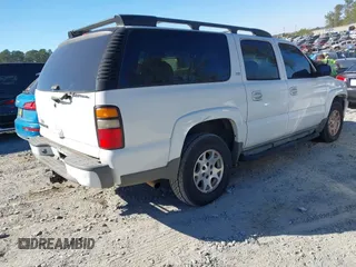 2006 Chevrolet Suburban Z71 with VIN 3GNFK16ZX6G127740, listed as a IAAI auction lot 41705869 with 251,715 mi miles and . Bid and sale history available at DreamBid. Image 4.