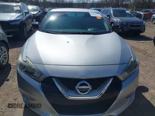 2016 Nissan Maxima Platinum with VIN 1N4AA6AP1GC400986, listed as a IAAI auction lot 41603612 with 171,784 mi miles and . Bid and sale history available at DreamBid. Image 12.