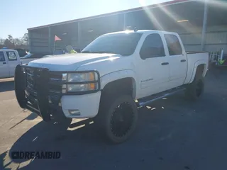 2010 Chevrolet Silverado 1500 with VIN 3GCXKSE27AG175213, listed as a IAAI auction lot 41622417 with 247,053 mi miles and . Bid and sale history available at DreamBid. Image 2.