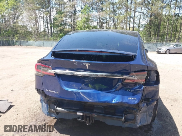 2016 Tesla Model X 70D z VIN 5YJXCBE20GF006744, wystawiony jako IAAI lot #42045005 z przebiegiem 169 619 mil mil oraz . Historia ofert i sprzedaży dostępna na DreamBid. Obrazek 6.