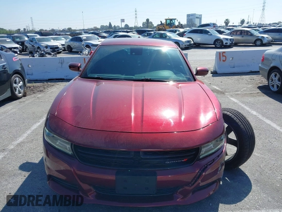 2018 Dodge Charger SXT Plus with VIN 2C3CDXHG2JH247372, listed as a IAAI auction lot 41988312 with 33,204 mi miles and . Bid and sale history available at carsss.com. Image 12.