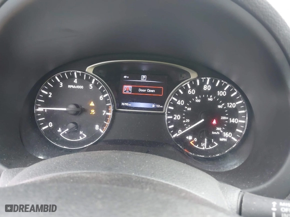2017 Nissan Altima 2.5 SR with VIN 1N4AL3AP3HC175674, listed as a IAAI auction lot 41833588 with 76,793 mi miles. Bid and sale history available at carsss.com. Image 7.