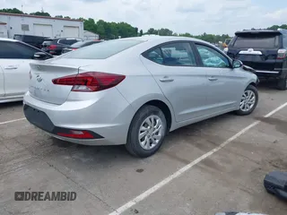 2020 Hyundai Elantra SE z VIN 5NPD74LF8LH500998, wystawiony jako IAAI lot #42266450 z przebiegiem 25 320 mil mil oraz . Historia ofert i sprzedaży dostępna na DreamBid. Obrazek 4.