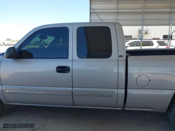 2005 Chevrolet Silverado 1500 LS with VIN 1GCEC19Z55Z193897, listed as a IAAI auction lot 41812564 with 108,359 mi miles. Bid and sale history available at carsss.com. Image 14.