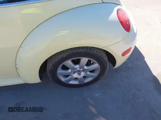 2003 Volkswagen Beetle GLS с VIN 3VWCD21Y03M321164, выставлен на аукционе IAAI как лот 41689568 с пробегом 107 402 миль миль и . История ставок и продаж доступна на DreamBid. Изображение 6.