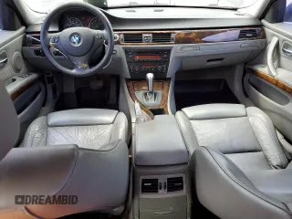2006 BMW 3 Series 330i with VIN WBAVB33566KR80952, listed as a Copart auction lot 70083134 with 201,207 mi miles and Non repairable. Bid and sale history available at DreamBid. Image 8.