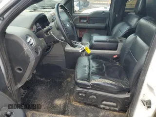 2006 Ford F-150 XLT z VIN 1FTPW14536KB85733, wystawiony jako Copart lot #60260965 z przebiegiem 213 749 mil mil oraz Szkoda całkowita • Salvage title. Historia ofert i sprzedaży dostępna na DreamBid. Obrazek 7.