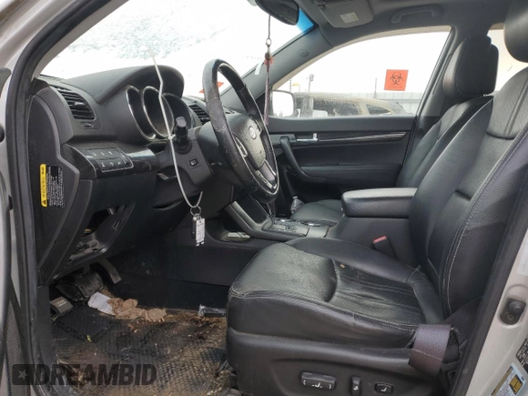 2013 Kia Sorento SX with VIN 5XYKWDA2XDG319582, listed as a Copart auction lot 89189065 with 200,976 mi miles and Salvage Title. Bid and sale history available at carsss.com. Image 7.