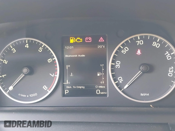 2015 Land Rover LR4 Lux with VIN SALAK2V67FA748019, listed as a IAAI auction lot 41752758 with 129,514 mi miles and . Bid and sale history available at DreamBid. Image 7.