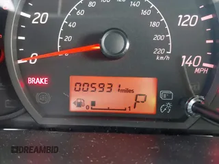 2024 Mitsubishi Mirage ES z VIN ML32FUFJ7RHF15743, wystawiony jako IAAI lot #42460558 z przebiegiem 5 931 mil mil oraz . Historia ofert i sprzedaży dostępna na DreamBid. Obrazek 16.