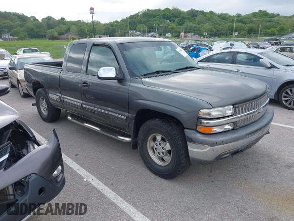 2001 Chevrolet Silverado 1500 LS with VIN 1GCEK19V21Z229300, listed as a IAAI auction lot 42180841 with 282,099 mi miles. Bid and sale history available at carsss.com. Image 1.