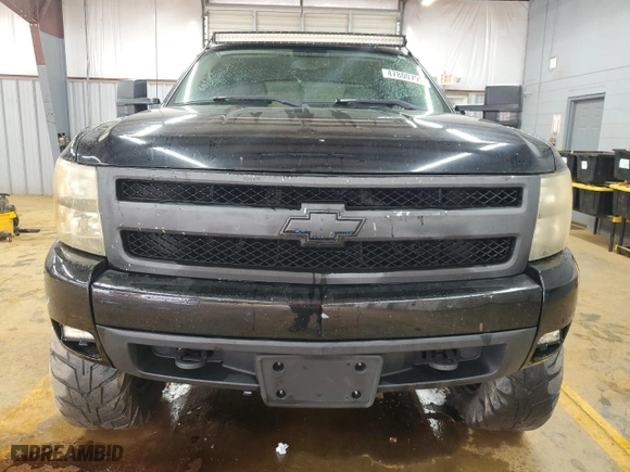 2008 Chevrolet Silverado 1500 LTZ with VIN 3GCEK13M88G113769, listed as a Copart auction lot 47800795 with 0 mi miles and Salvage Title. Bid and sale history available at carsss.com. Image 5.