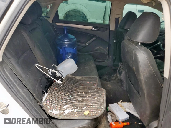 2020 Volkswagen Passat SE with VIN 1VWSA7A38LC027843, listed as a Copart auction lot 57115835 with 153,597 mi miles and Salvage title. Bid and sale history available at DreamBid. Image 10.