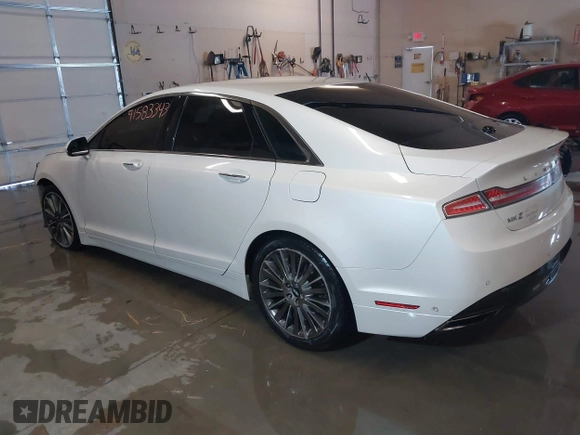 2014 Lincoln MKZ with VIN 3LN6L2J92ER836146, listed as a IAAI auction lot 41583343 with 130,613 mi miles. Bid and sale history available at carsss.com. Image 3.