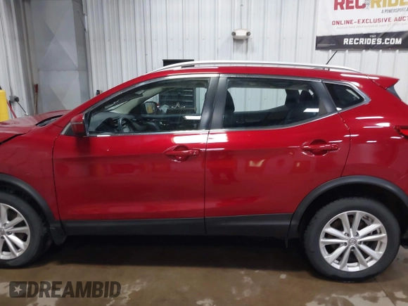 2017 Nissan Rogue SL z VIN JN1BJ1CR3HW135572, wystawiony jako IAAI lot #42200373 z przebiegiem 58 314 mil mil oraz . Historia ofert i sprzedaży dostępna na DreamBid. Obrazek 15.