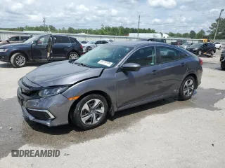 2021 Honda Civic LX z VIN 2HGFC2F6XMH551340, wystawiony jako Copart lot #55176795 z przebiegiem 63 177 mil mil oraz Szkoda całkowita • Salvage title. Historia ofert i sprzedaży dostępna na DreamBid. Obrazek 1.