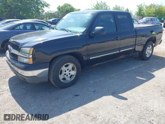 2005 Chevrolet Silverado 1500 LS with VIN 2GCEC19T851227917, listed as a IAAI auction lot 42535745 with 206,592 mi miles and . Bid and sale history available at DreamBid. Image 2.