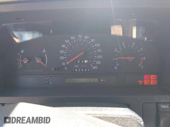 1997 Volvo 850 с VIN YV1LW5647V2322448, выставлен на аукционе IAAI как лот 42311389 с пробегом 162 547 миль миль и . История ставок и продаж доступна на DreamBid. Изображение 7.