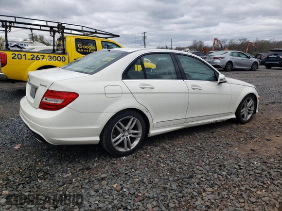 2012 Mercedes-Benz C 300 Sport with VIN WDDGF8BB4CA707133, listed as a Copart auction lot 53494475 with 185,246 mi miles and Salvage Title. Bid and sale history available at DreamBid. Image 3.